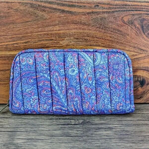 Tataa Kye Fabric Quilted Small Zipped Hand Made Purse Clutch Bag Floral Blue